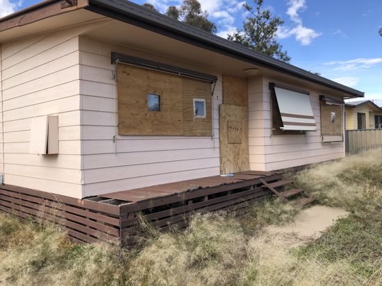 2 houses on one block of land