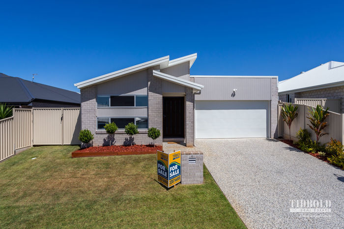 STUNNING FITENI HOME WITH SIDE ACCESS!!