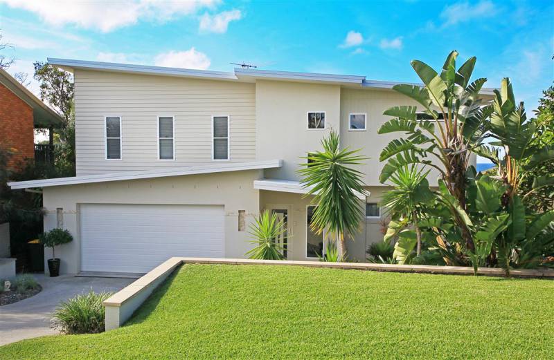 Luxury Residence with Ocean & Island Views!