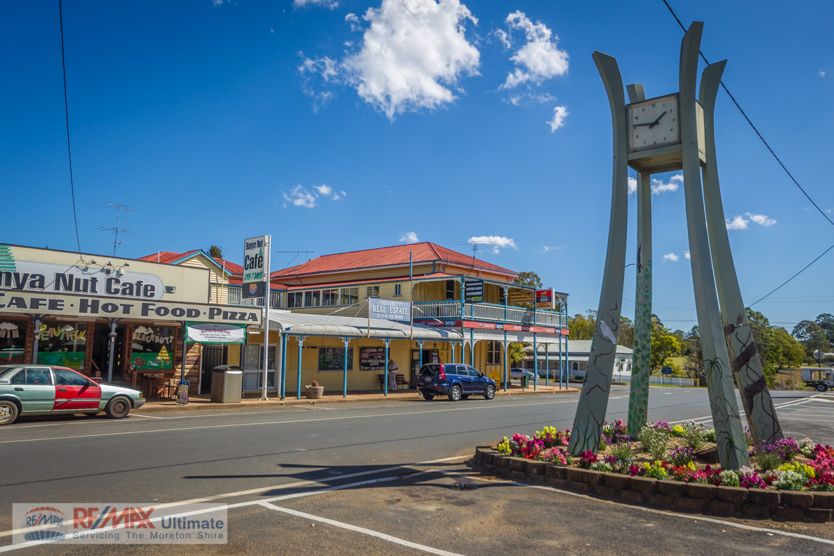 27 Gilliland Crescent Blackbutt Queensland AcreageSemirural for Sale