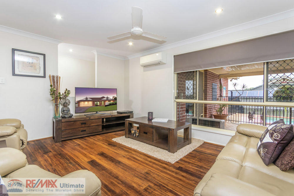 76 Castle Hill Drive Murrumba Downs Queensland House for Sale RE/MAX