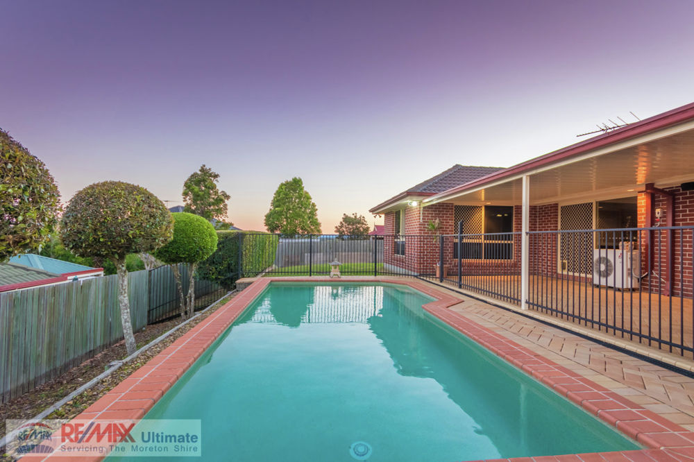 76 Castle Hill Drive Murrumba Downs Queensland House for Sale RE/MAX