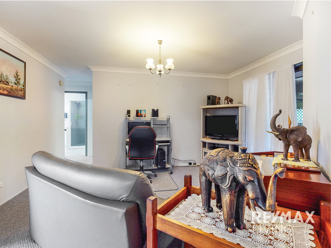 9 Londonderry Court Burpengary Queensland House for Sale RE/MAX Australia