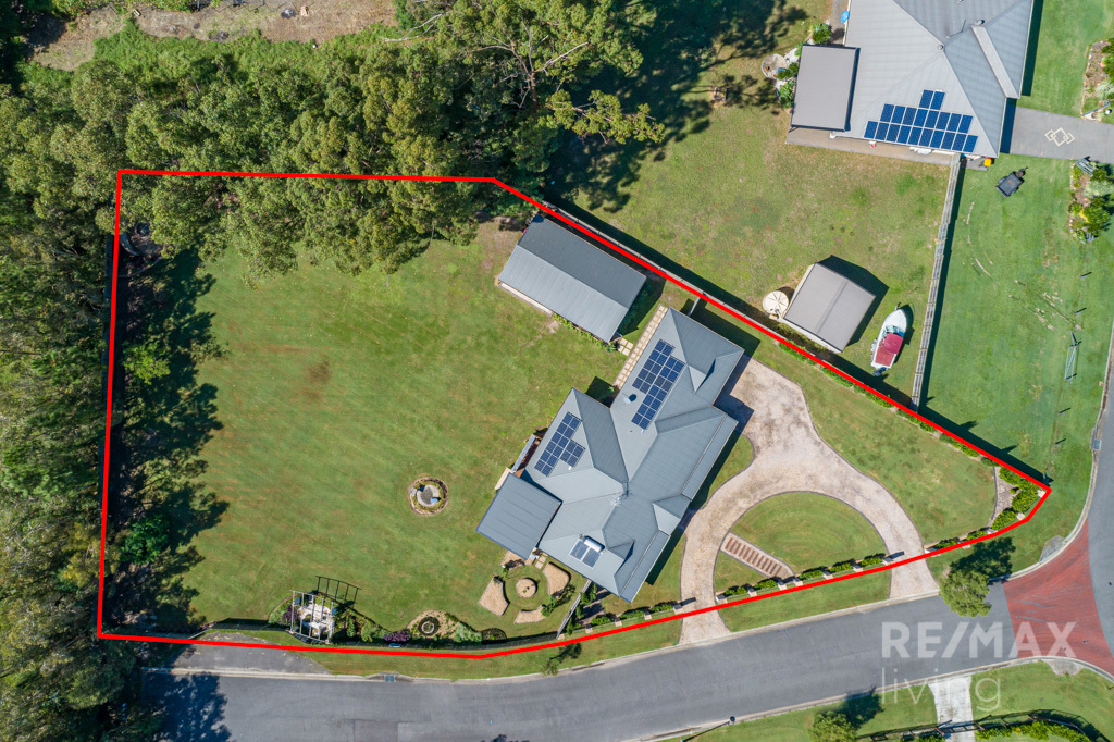 2 Cassidy Street Caboolture Queensland AcreageSemirural for Sale RE