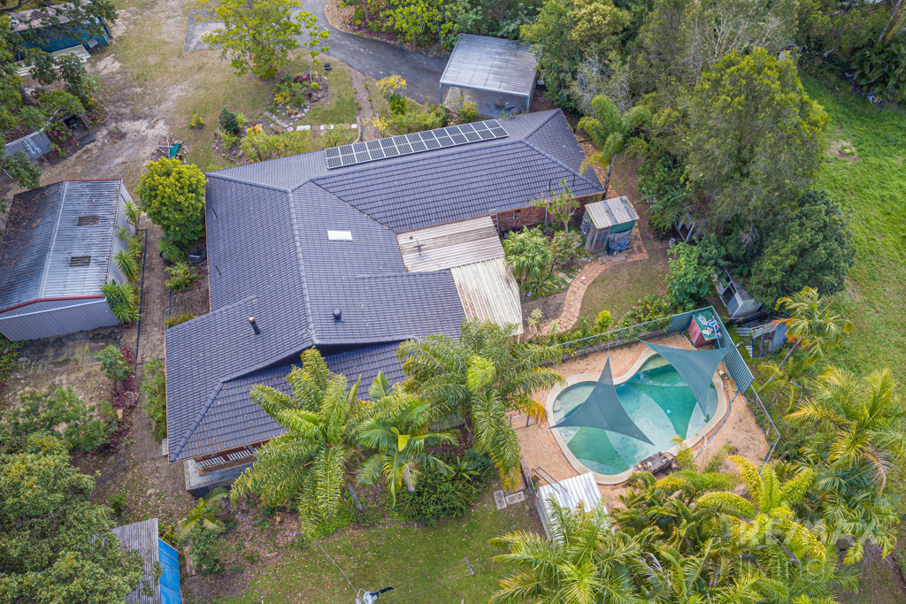5961 Linden Court Morayfield Queensland AcreageSemirural for Sale