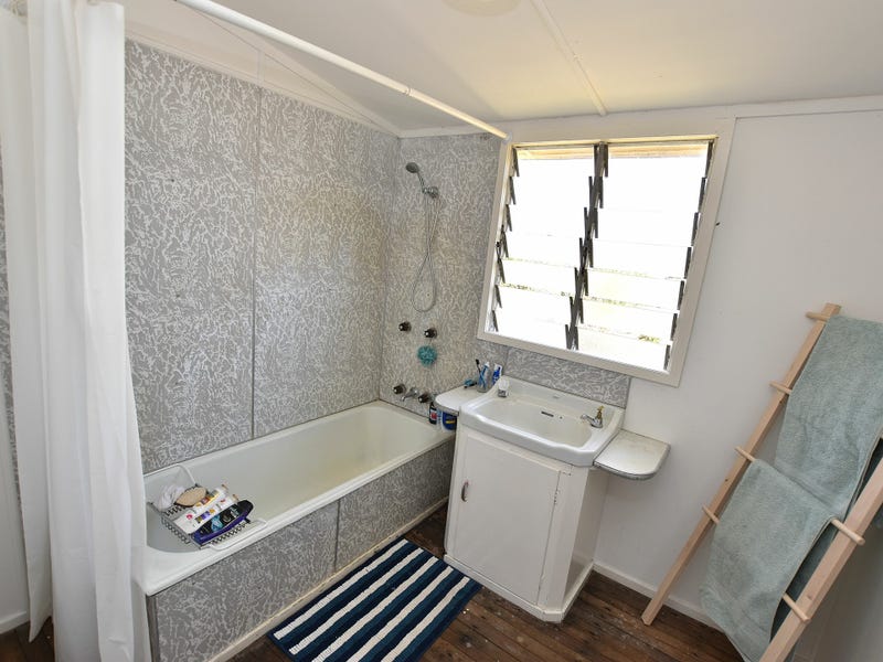 9 McCauley Street Kilcoy Queensland House for Sale RE/MAX Australia