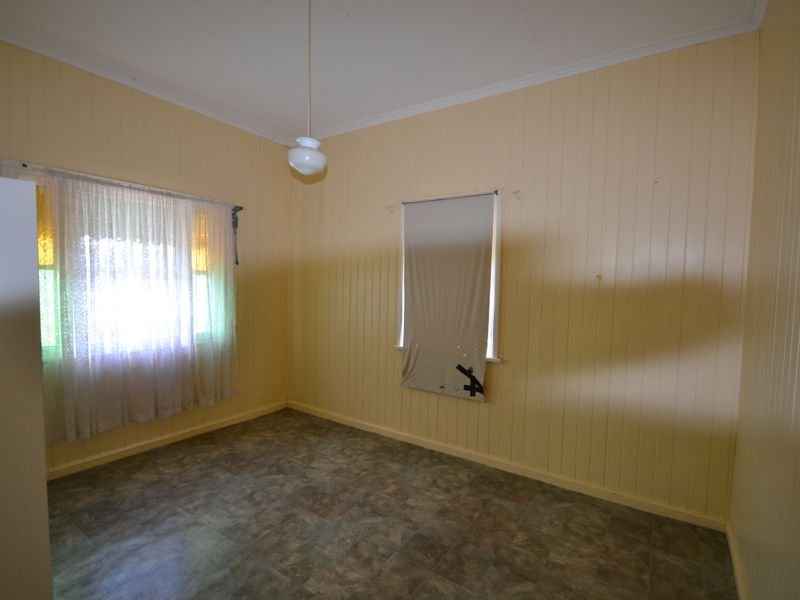 35 Archer Street Woodford Queensland AcreageSemirural for Sale RE