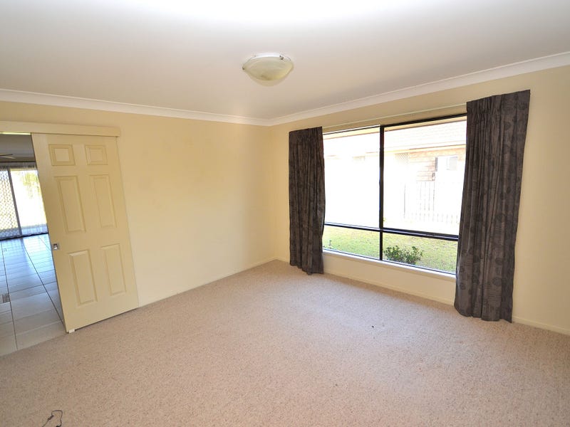 32 Hedley Drive Kilcoy Queensland House for Sale RE/MAX Australia