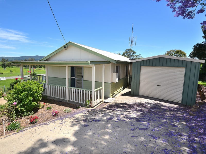 5 Graham Street Kilcoy Queensland House for Sale RE/MAX Australia