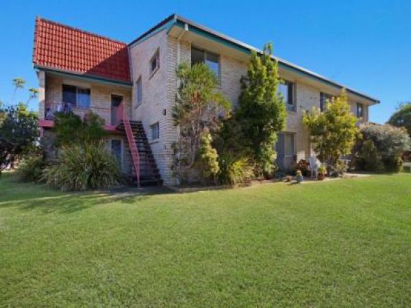 Property For Sale in Kirra