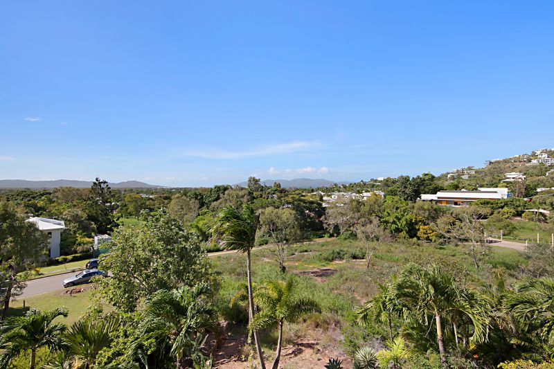 31 Potts Street Belgian Gardens Queensland House for Sale RE/MAX