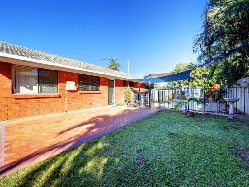 21 Seaward Cres Pallarenda Queensland House for Sale RE/MAX Australia