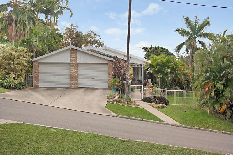 17 Oolilpa Street Mount Louisa Queensland House for Sale RE/MAX Australia