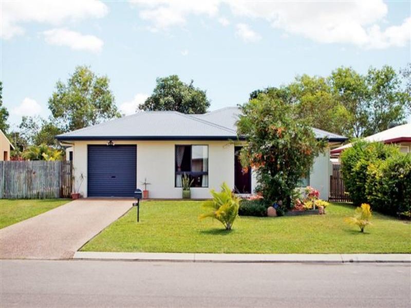37 Noscov Cres Kelso Queensland House for Sale RE/MAX Australia