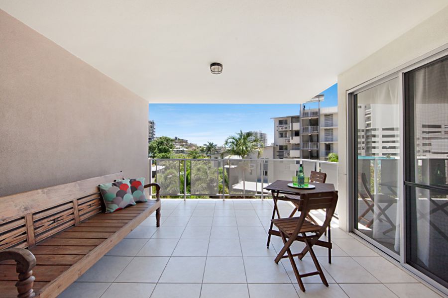 21/5169 Stanley Street Townsville City Queensland Unit for Sale RE