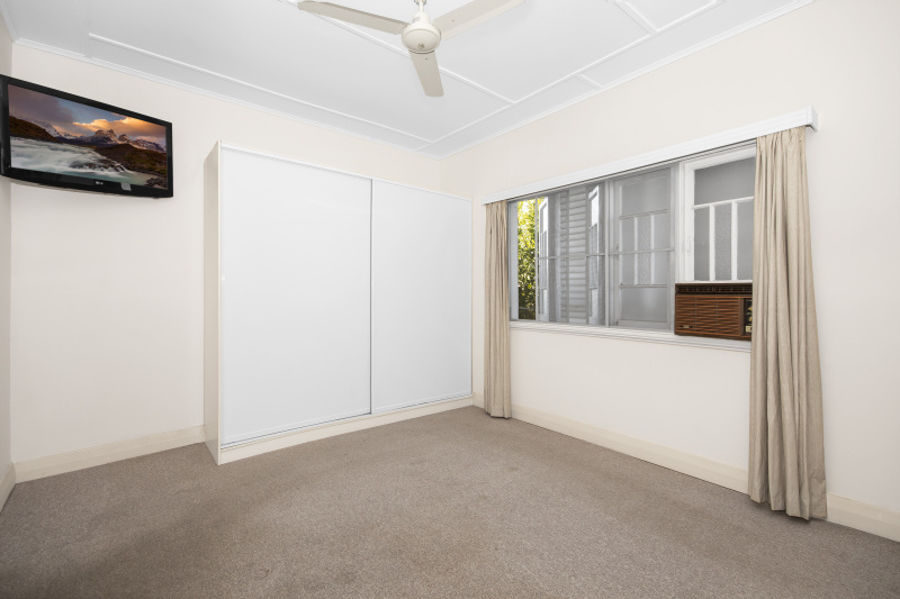 27 Latchford Street Pimlico Queensland House for Sale RE/MAX Australia