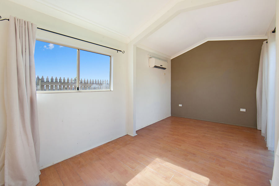 11 Moffat Street Kirwan Queensland House for Sale RE/MAX Australia