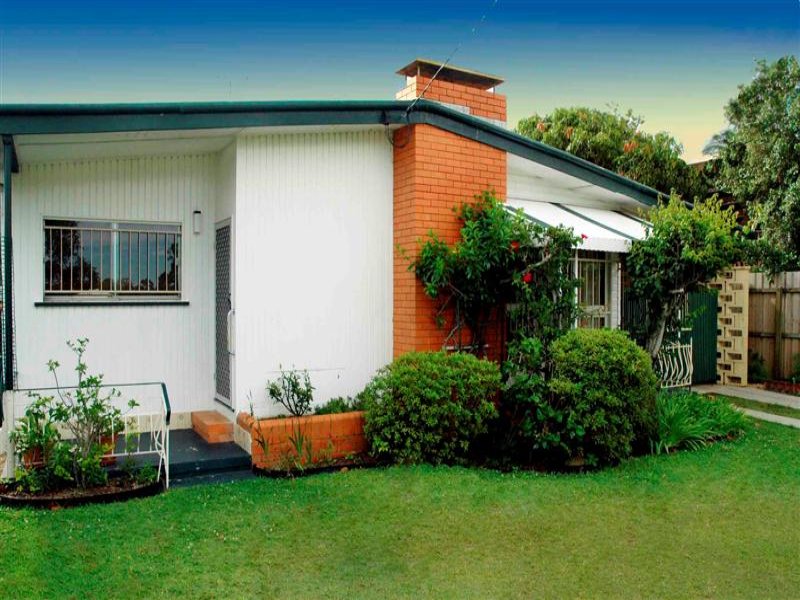 39 Scarborough Road Redcliffe Queensland House for Sale RE/MAX Australia
