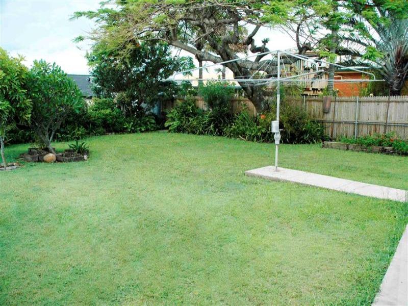 39 Scarborough Road Redcliffe Queensland House for Sale RE/MAX Australia