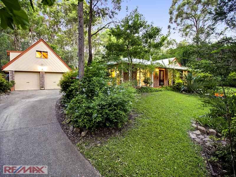 70 Cashmere Lane Cashmere Queensland House for Sale RE/MAX Australia