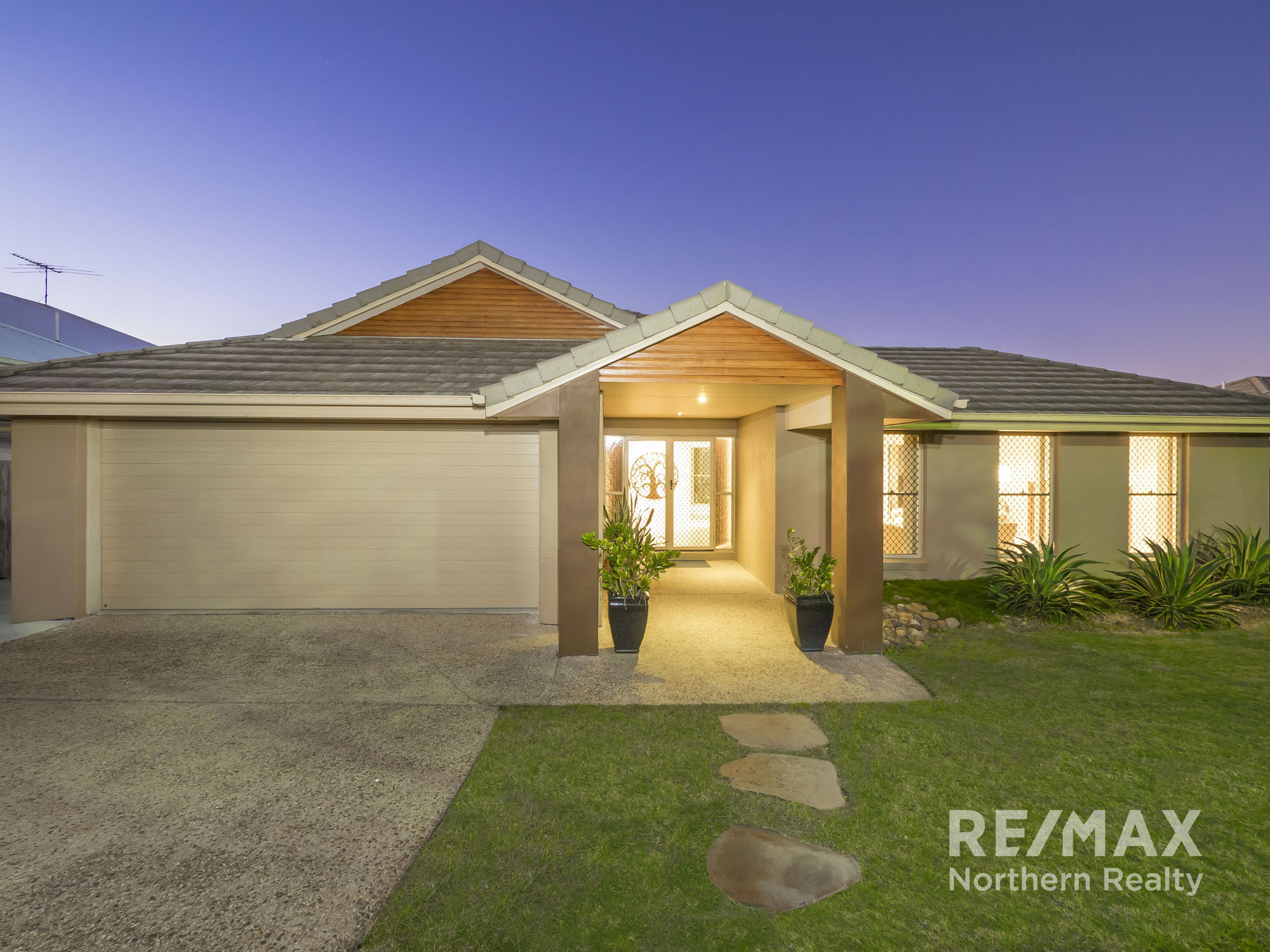 7 Barambah Cct Warner Queensland House for Sale RE/MAX Australia