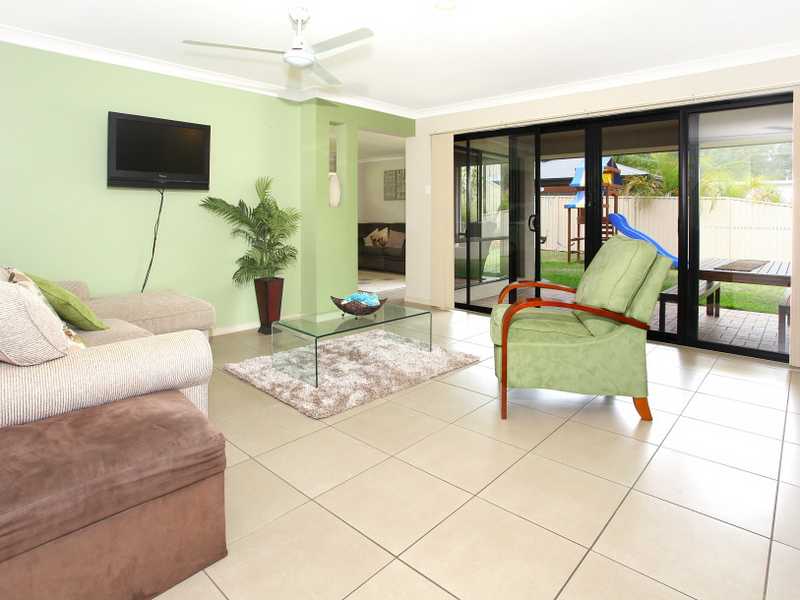 46 Tolga Rd Bonogin Queensland House for Sale RE/MAX Australia