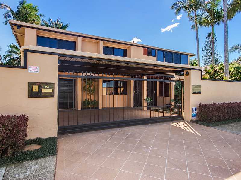 93 Crombie Avenue Bundall Queensland House for Sale RE/MAX Australia