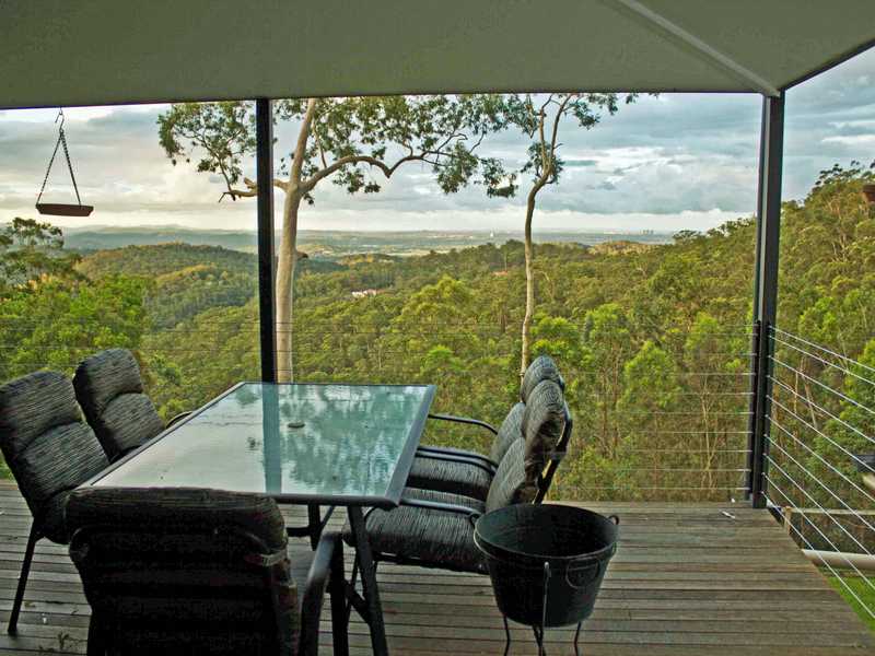 40 Chesterfield Drive Bonogin Queensland House for Sale RE/MAX Australia