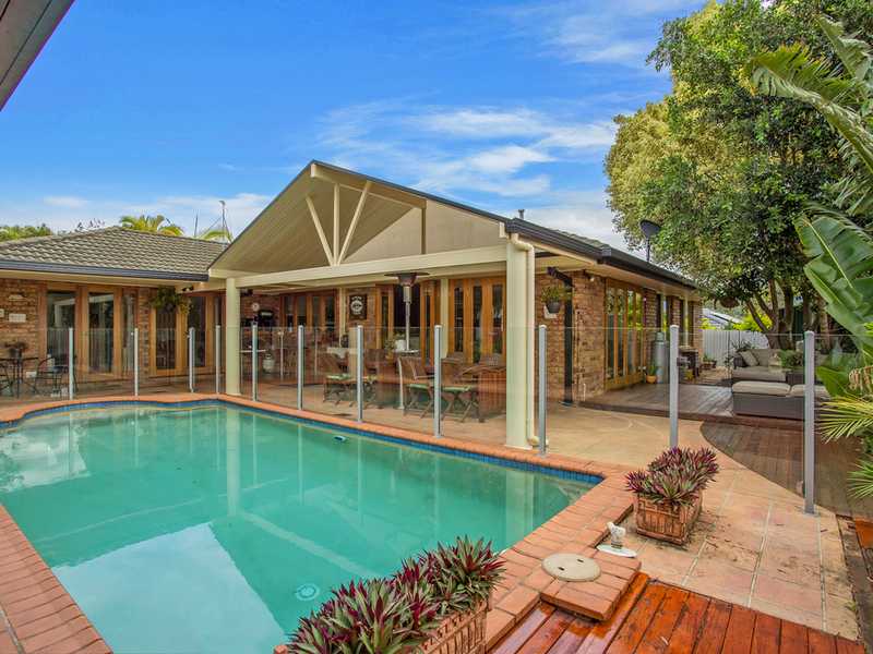 13 Edgehill Drive Nerang Queensland House for Sale RE/MAX Australia