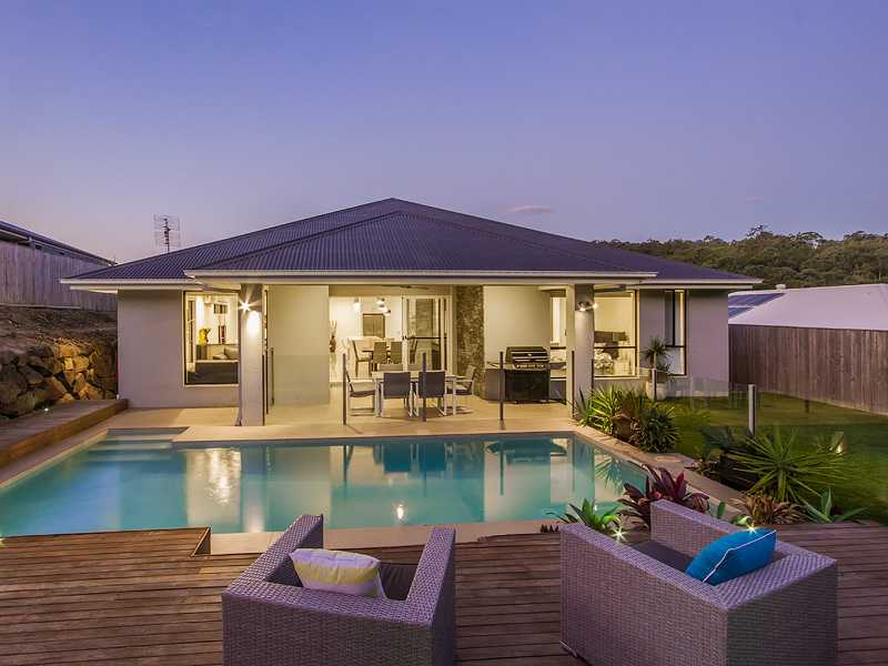 24 Sormano Street Reedy Creek Queensland House for Sale RE/MAX Australia
