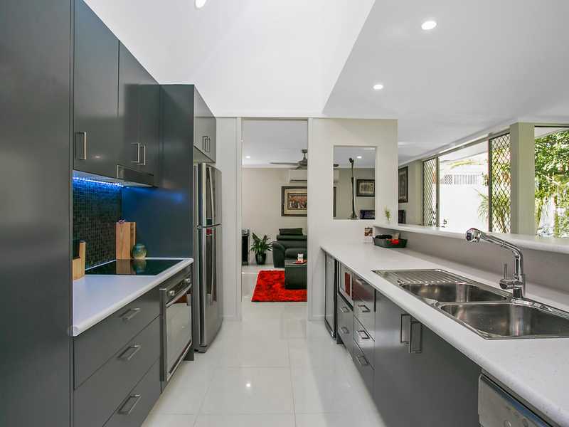 3 Mctaggart Place Carrara Queensland House for Sale RE/MAX Australia
