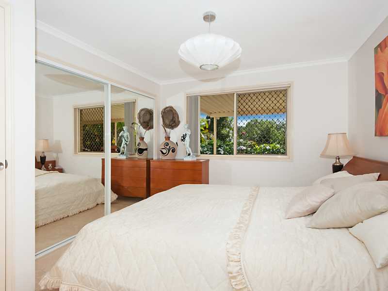 1/15 Ogilvie Cres Nerang Queensland House for Sale RE/MAX Australia