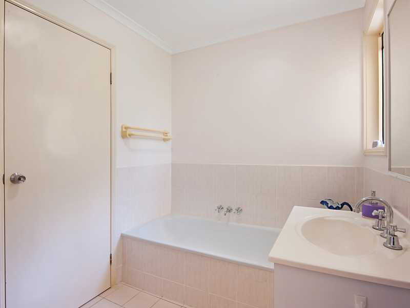 1/15 Ogilvie Cres Nerang Queensland House for Sale RE/MAX Australia