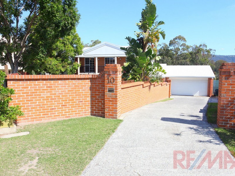 10 Alter Crt Merrimac Queensland House for Sale RE/MAX Australia