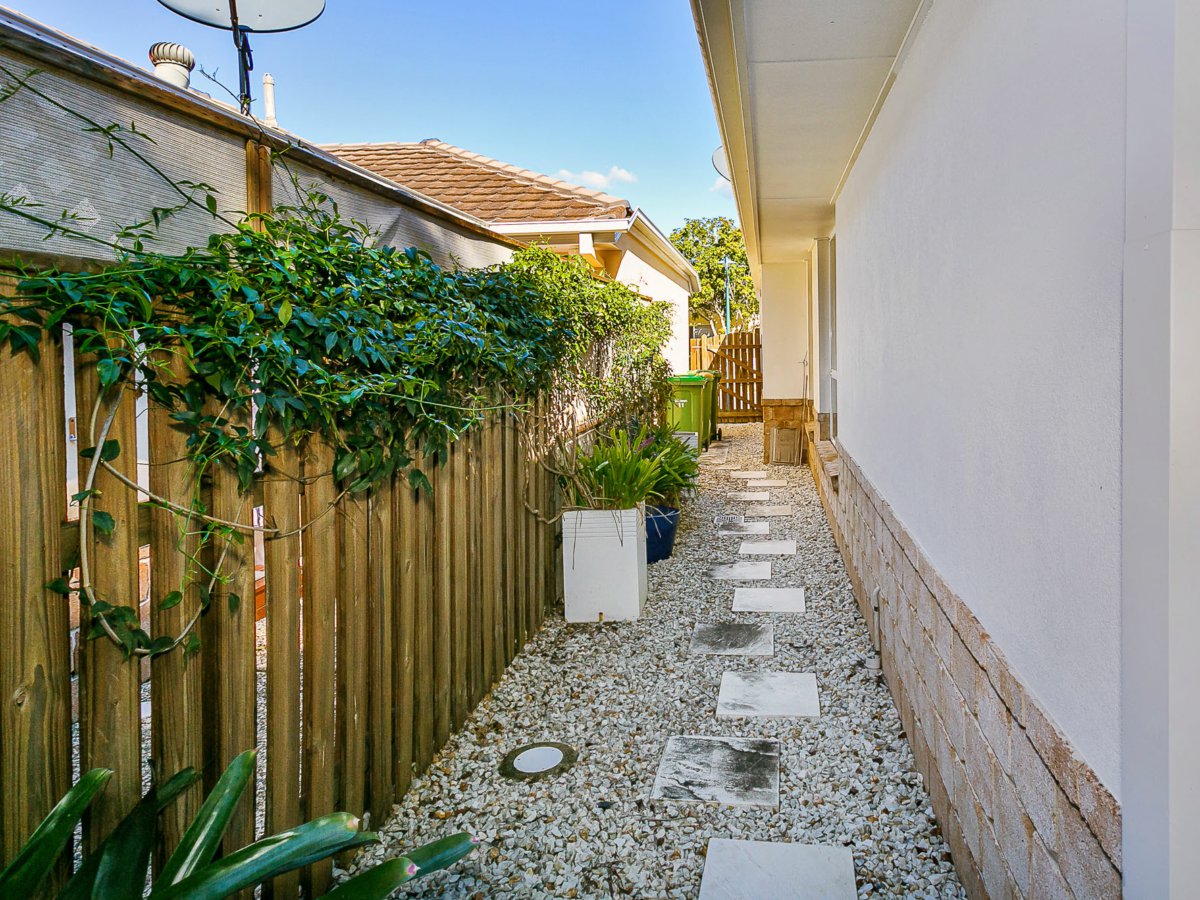 11/29 Ellis Drive Mudgeeraba Queensland House for Sale RE/MAX Australia