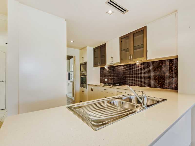 2020 1 The Vistas Drive Emerald Lakes Carrara Queensland Townhouse for Sale RE/MAX Australia
