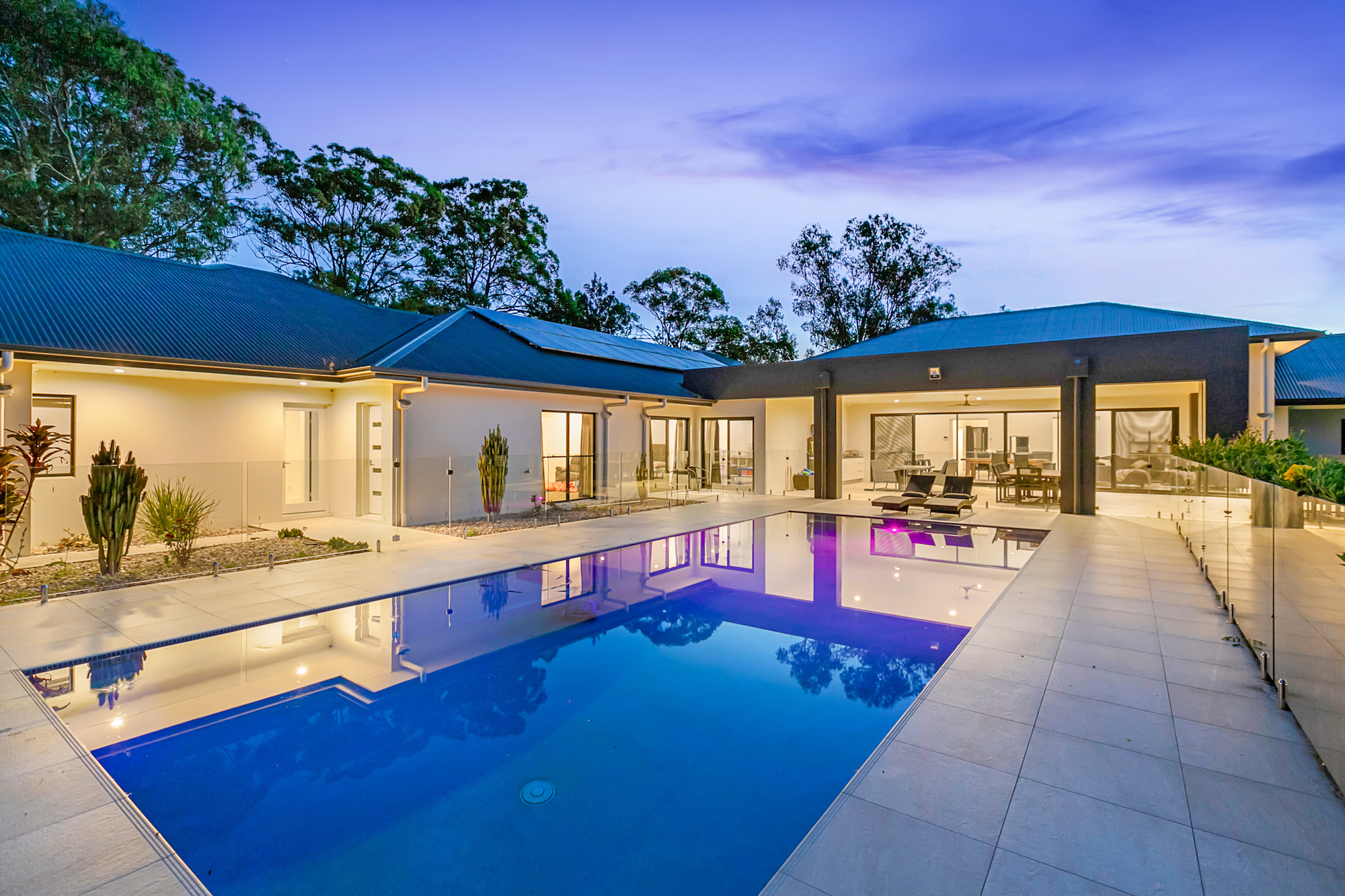 RE/MAX Bayside Properties