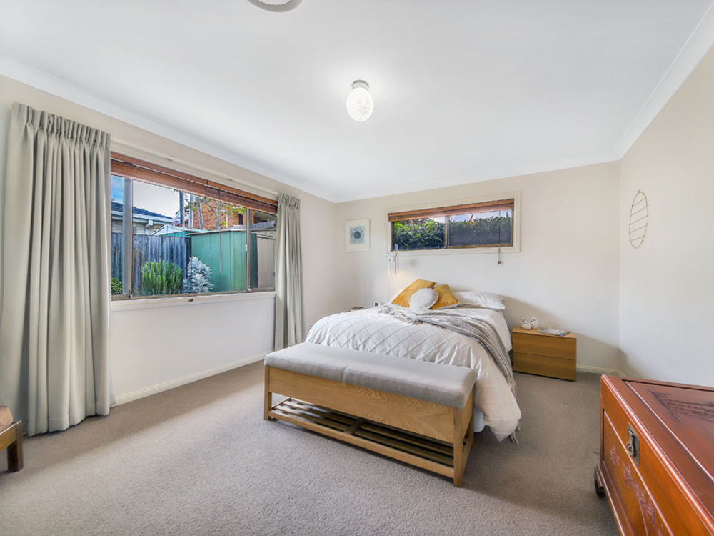 8 Breadalbane Street Carindale Queensland House for Sale RE/MAX Australia