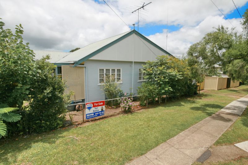 40 Daniel Street Lota Queensland House for Sale RE/MAX Australia