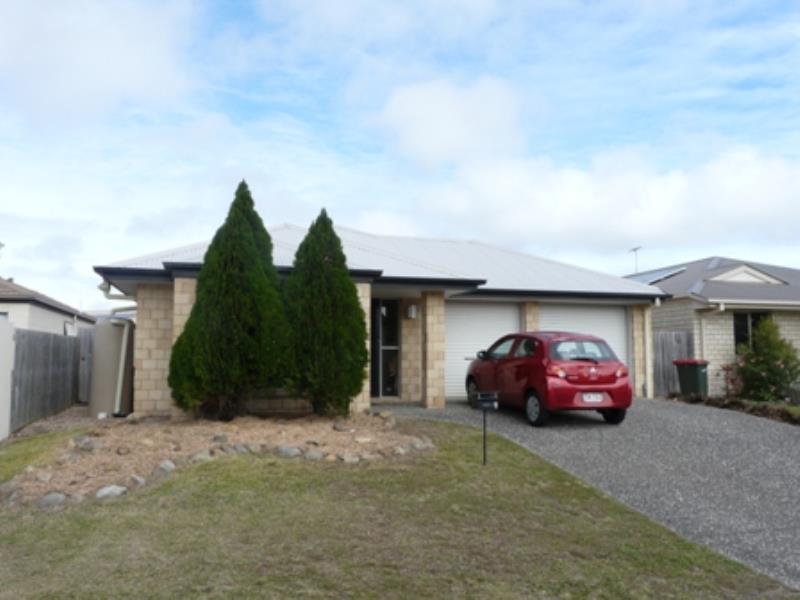 MODERN 4 BEDROOM LOWSET BRICK HOME IN KIPPA RING