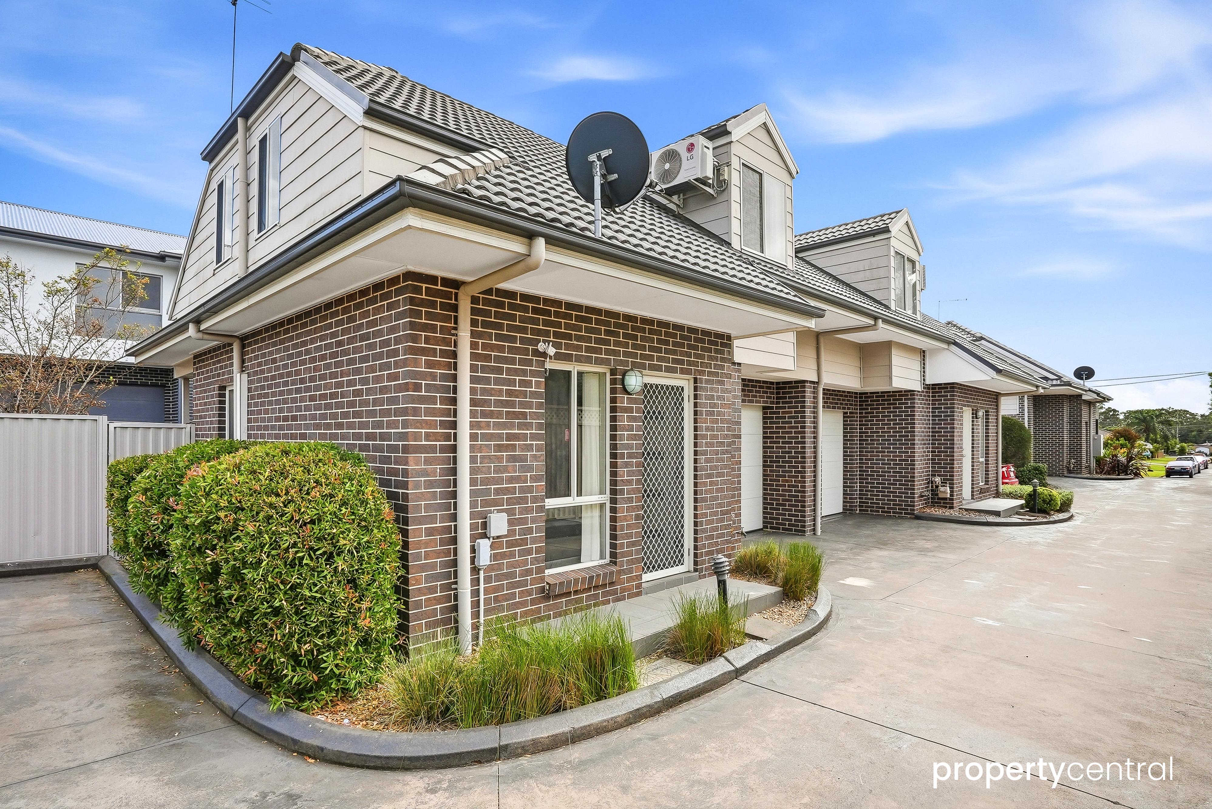 3/38 Brisbane Street, Oxley Park, Oxley Park - Image 1