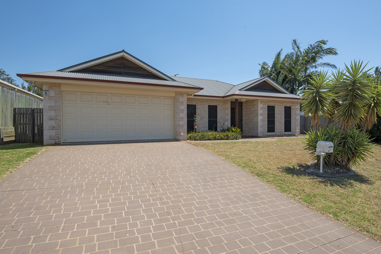 22 Currawong Street Rangeville Queensland House for Sale - RE/MAX Australia