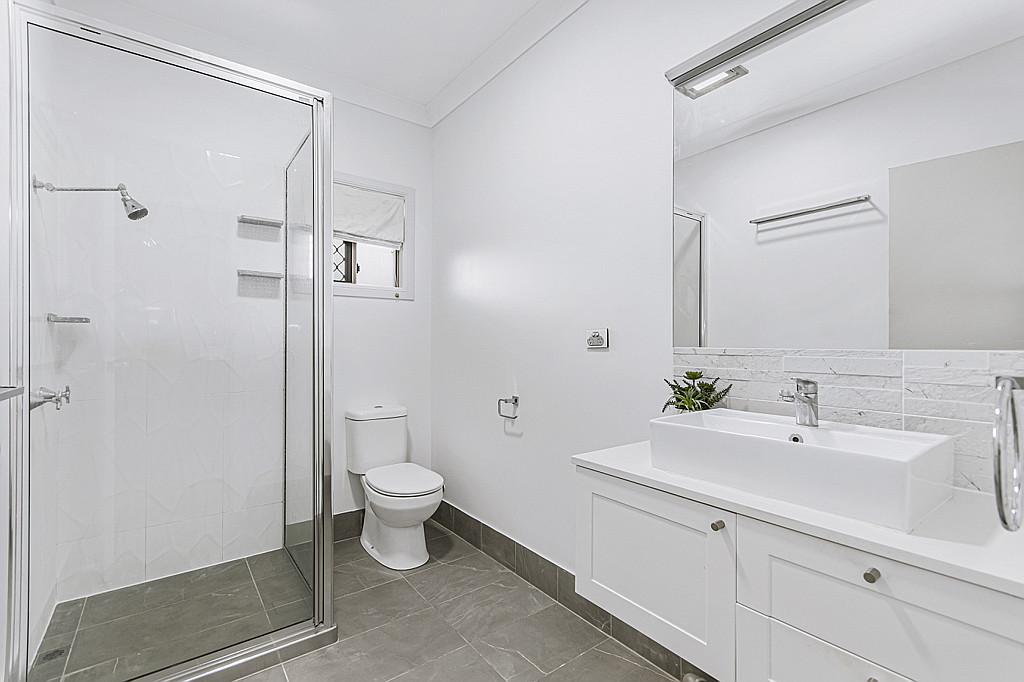 Real Estate in Kirwan