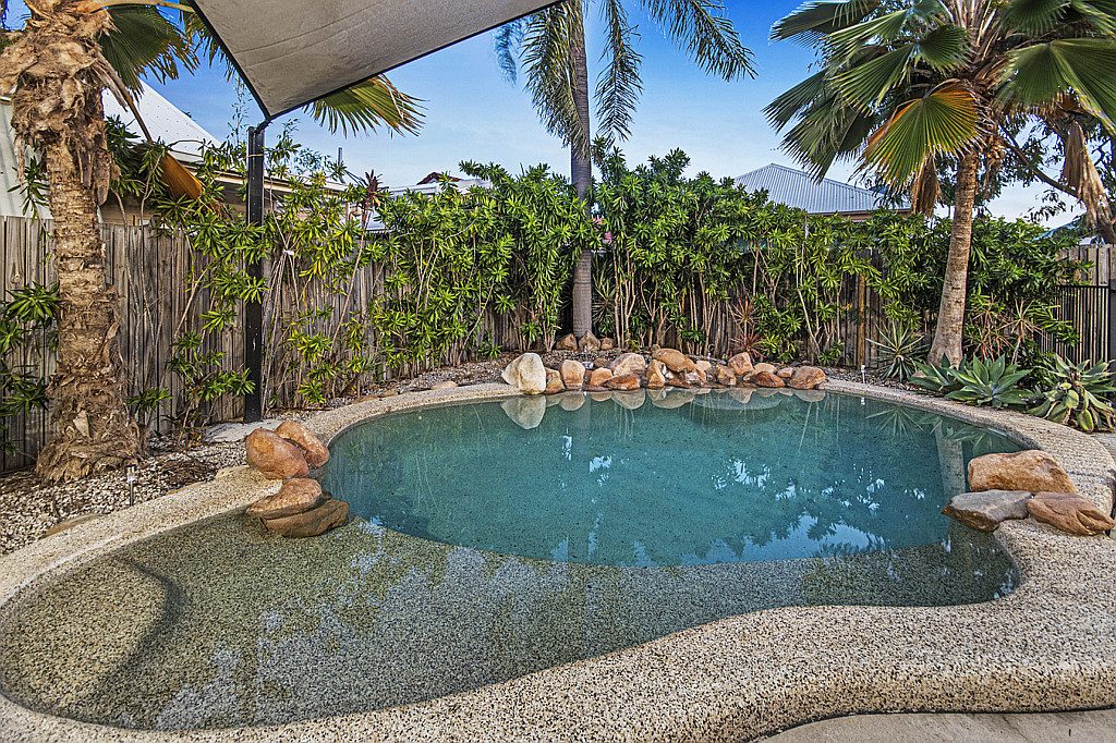 Real Estate in Kirwan