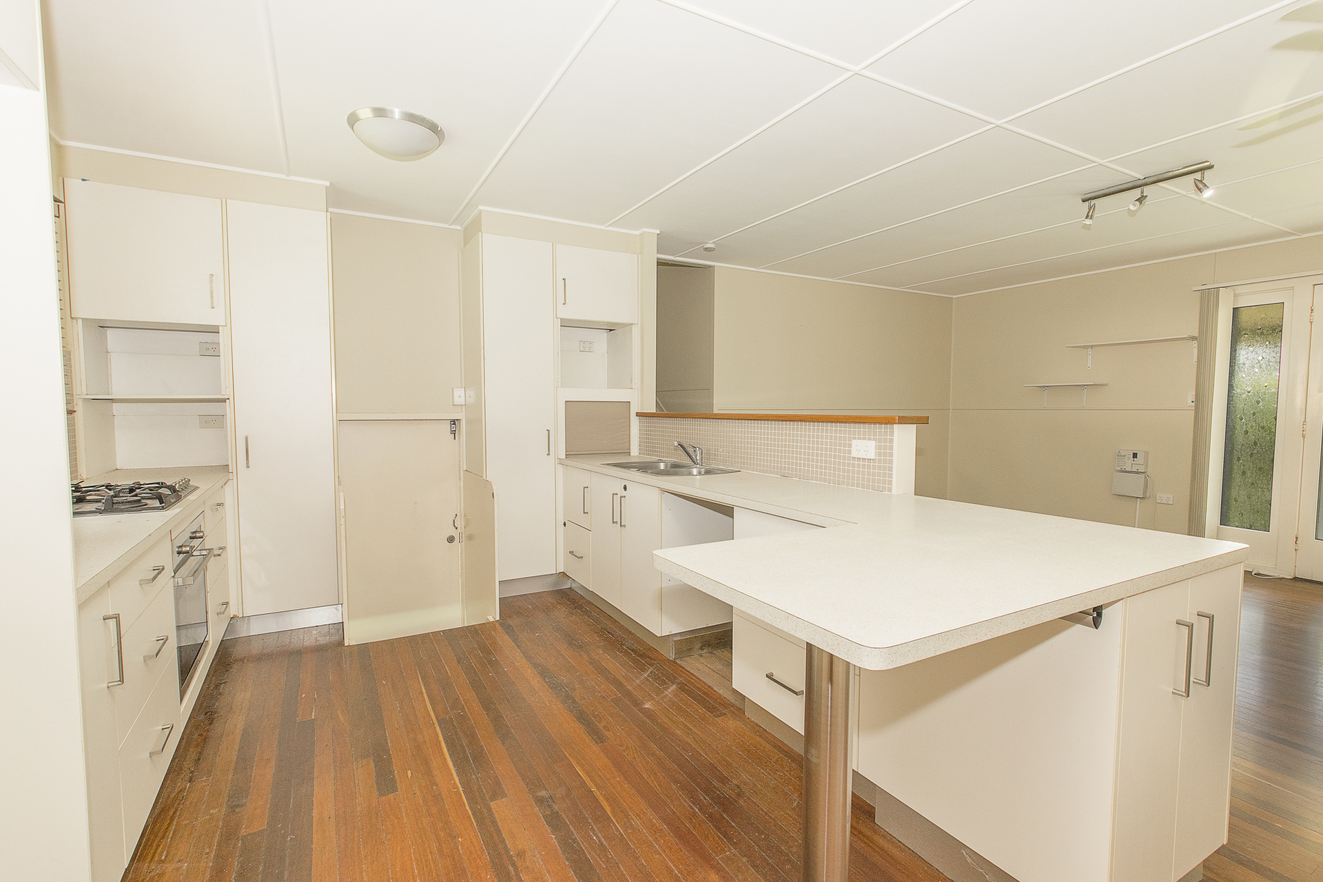 Selling your property in Currajong