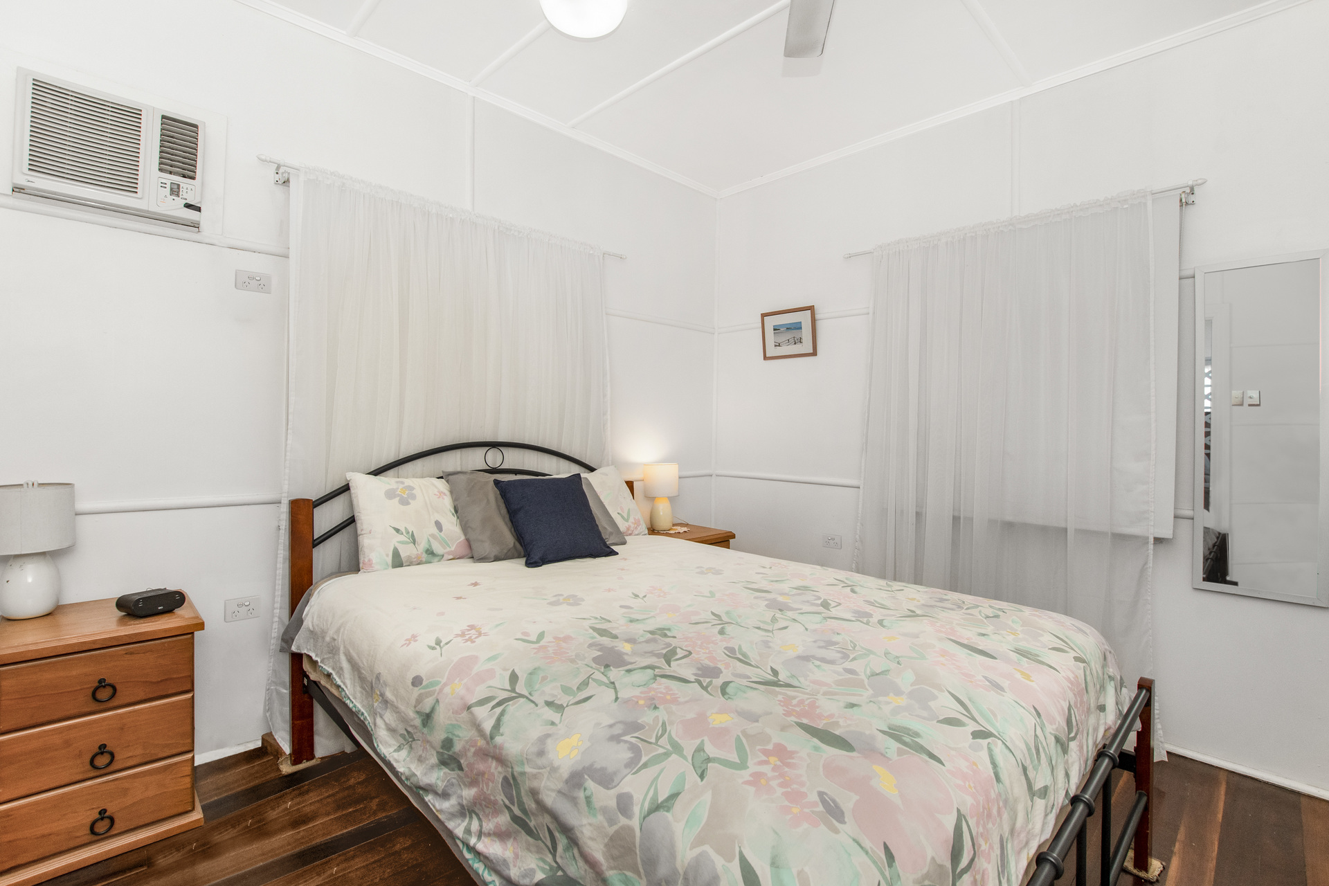 Open for inspection in Currajong