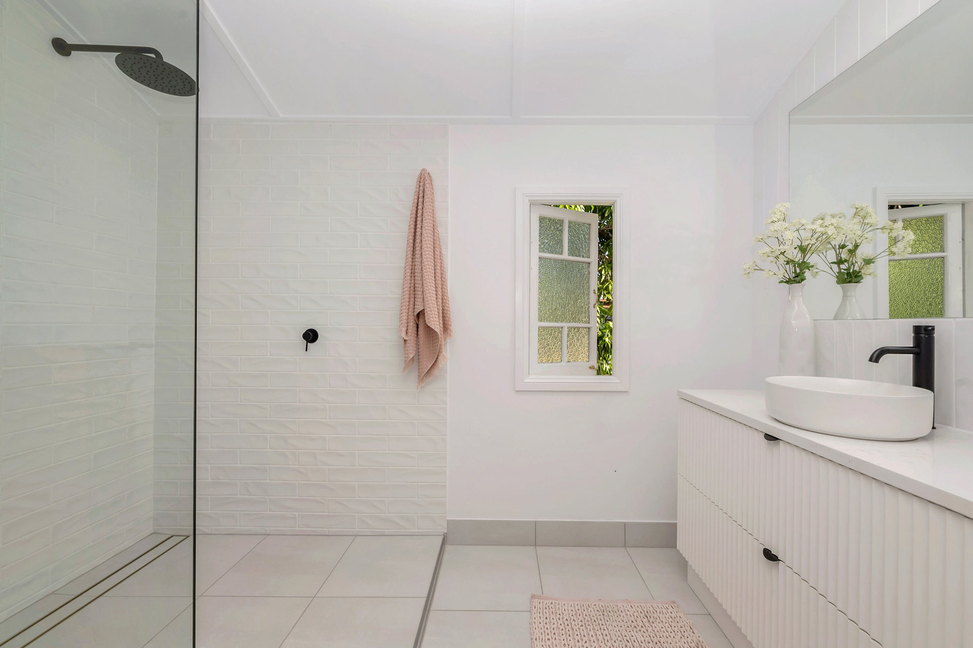 Real Estate in West End