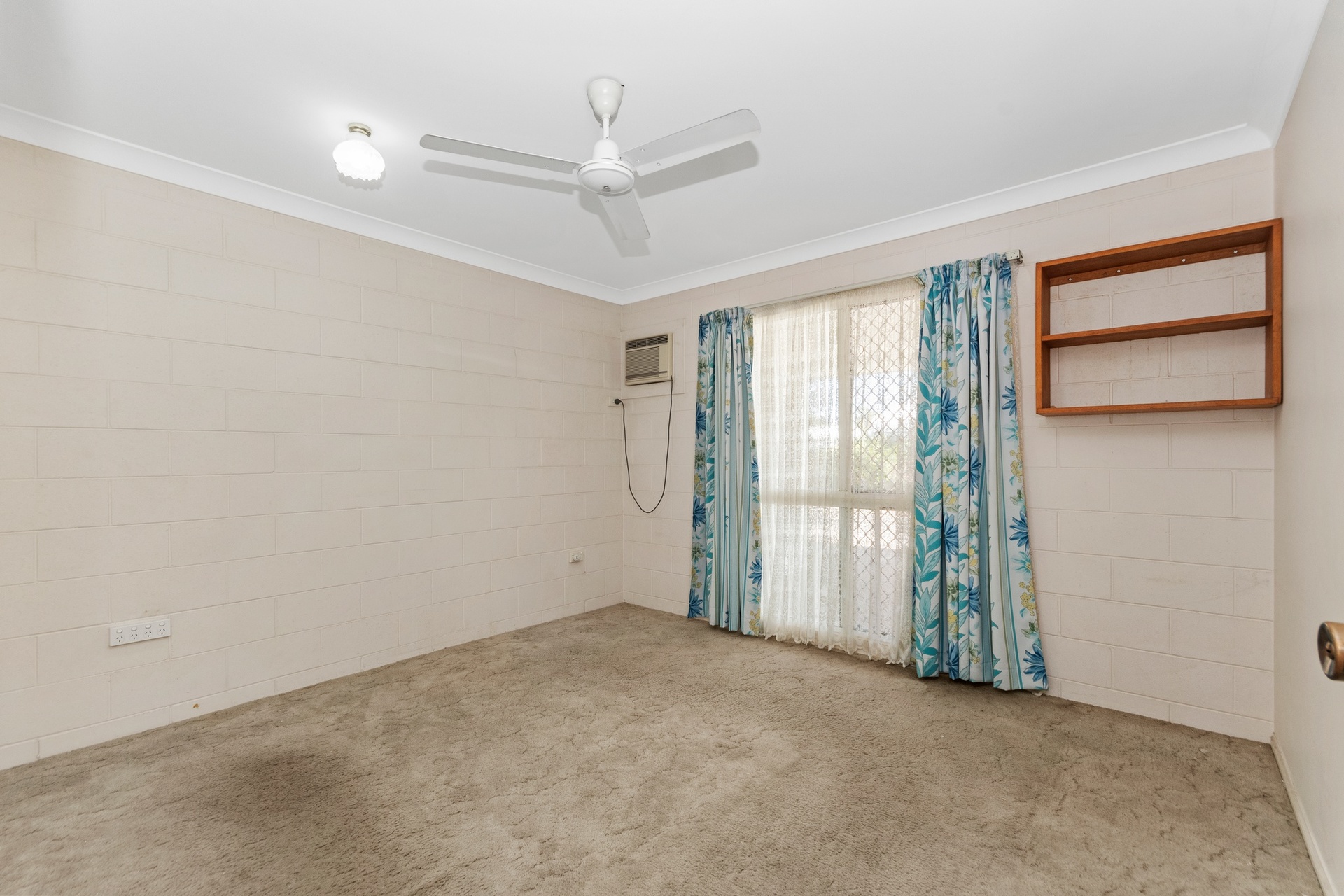 Open for inspection in Kirwan