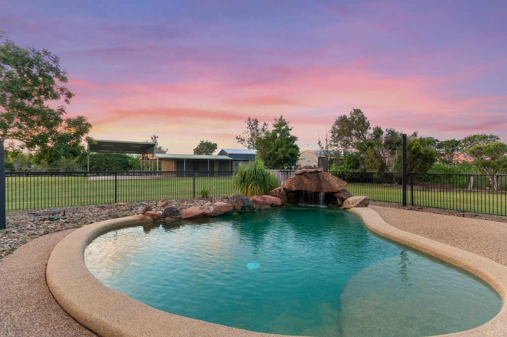 Real Estate in Alice River