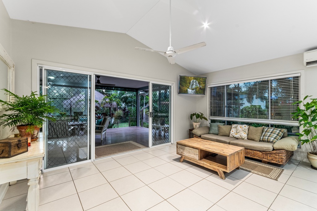 Real Estate in Alice River